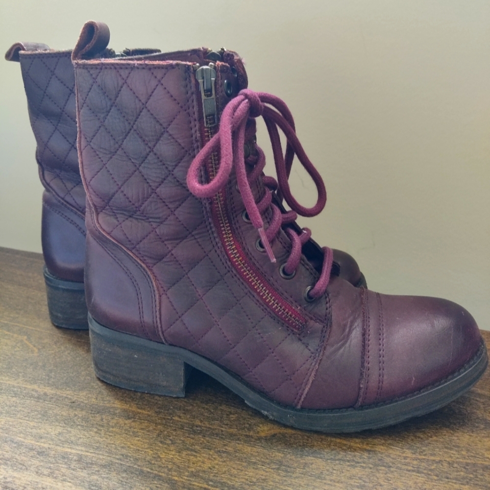 Steve Madden Leather Quilted Lace-Up Boots